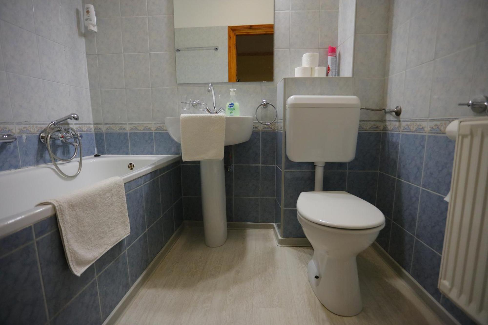 Hotel Szent István Eger Esterno foto